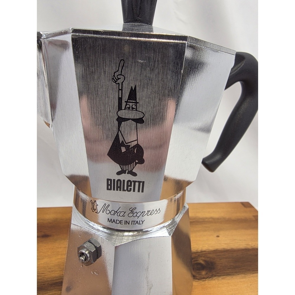 Bialetti Moka Express 6 Cup Stovetop Espresso Maker 275-06 Made In Italy NIB - Picture 3 of 12